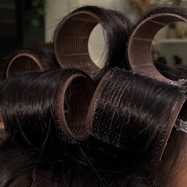 BLOW OUT CLUB VIP at Caeley Daland Hair in Thousand Oaks, CA